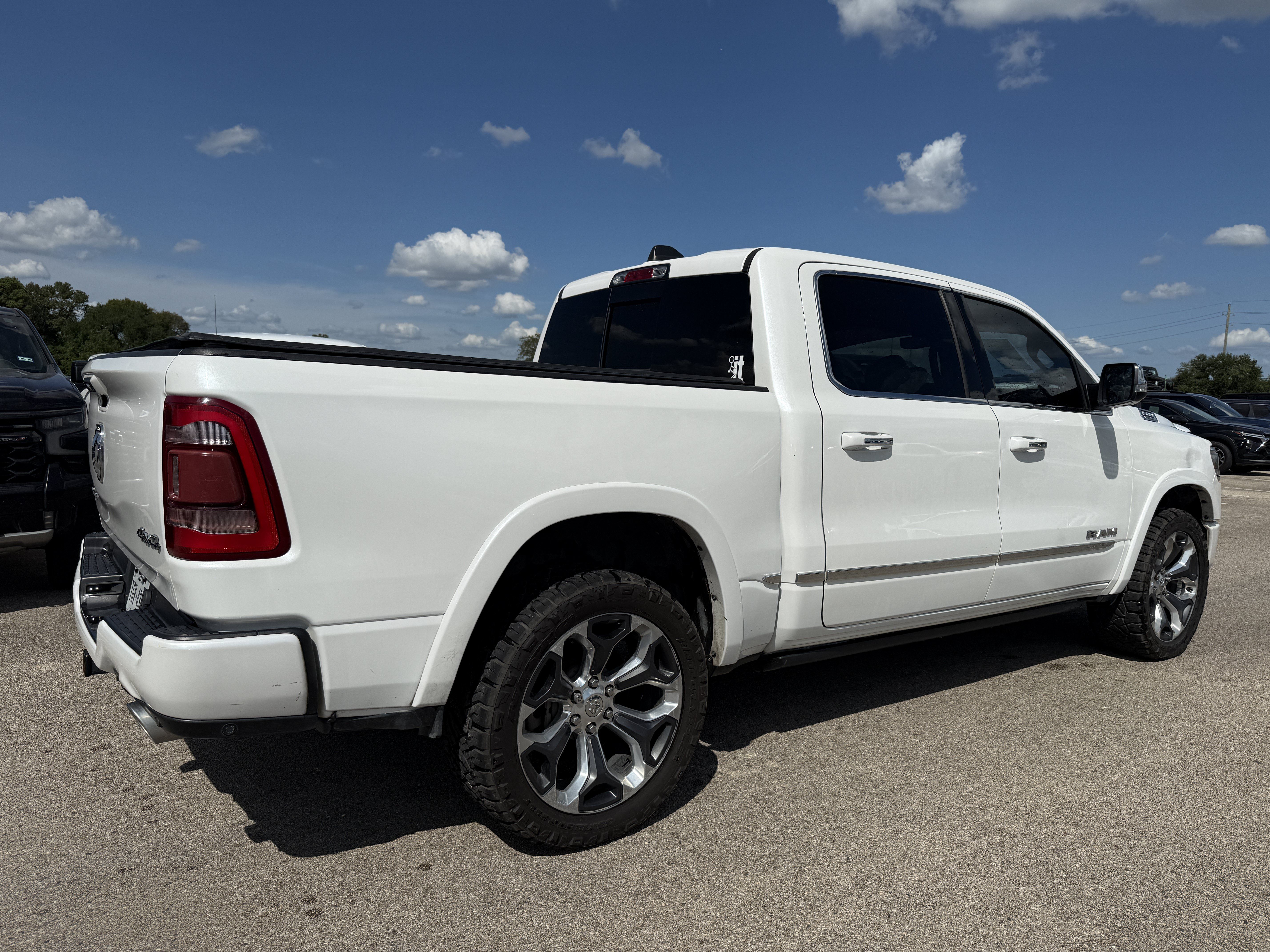 Used 2020 RAM 1500 Limited AWD/4WD image 2
