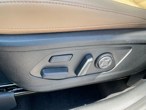 New 2026 Kia Sorento SX Prestige w/ Olive Brown Leather Package image 21