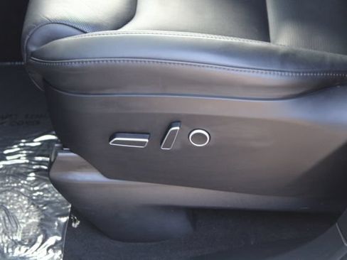 Used 2023 Tesla Model X AWD/4WD image 38