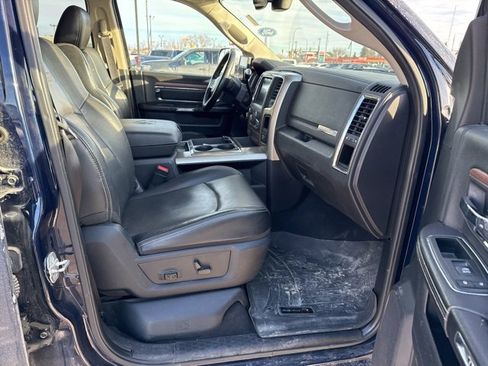 Used 2013 RAM 2500 Laramie w/ Convenience Group image 10