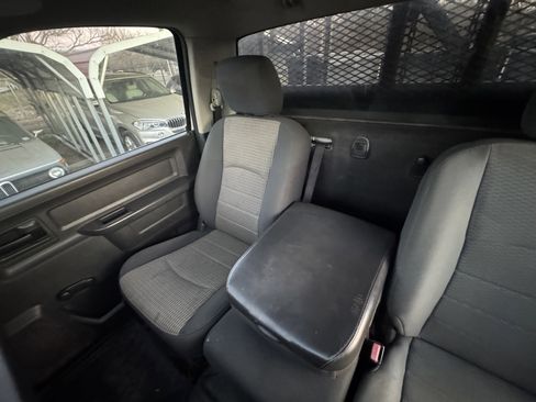 Used 2012 RAM 4500 2WD Regular Cab DRW w/ ST Decor Group image 11