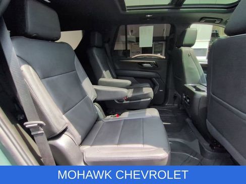 Used 2026 Chevrolet Tahoe Z71 w/ Comfort Package AWD/4WD image 29