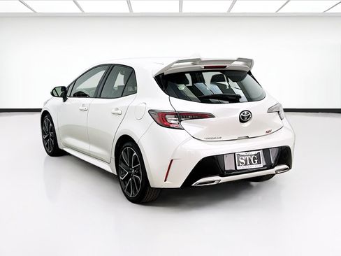 Used 2019 Toyota Corolla XSE FWD image 6