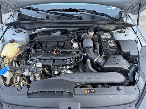 Used 2023 Kia K5 GT-Line image 17