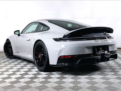 New 2026 Porsche 911 Carrera GTS RWD image 3