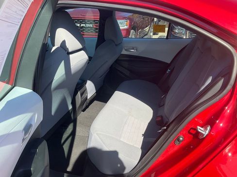 Used 2021 Toyota Corolla SE image 25