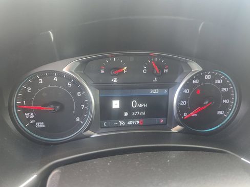 Used 2023 Chevrolet Equinox LT AWD/4WD image 13