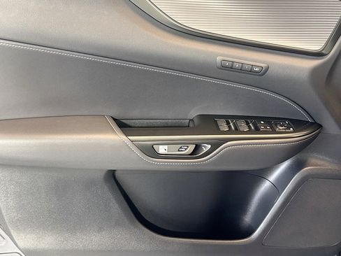 Used 2024 Lexus NX 450h+ F Sport image 17