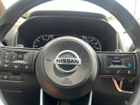 Used 2021 Nissan Rogue SV AWD/4WD image 43