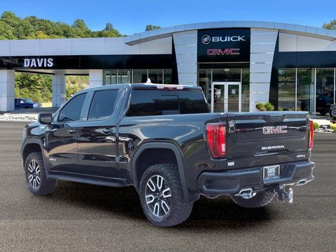 Used 2025 GMC Sierra 1500 AT4 w/ AT4 Premium Package AWD/4WD image 4