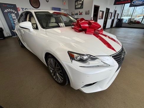 Used 2014 Lexus IS 250 w/ Premium Package image 12