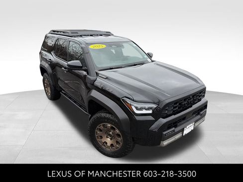 Used 2025 Toyota 4Runner Trailhunter AWD/4WD image 3