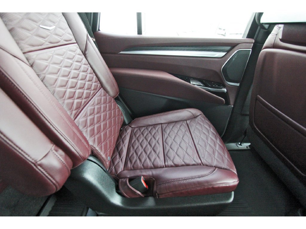 New 2027 Cadillac Escalade Luxury w/ Touring Package AWD/4WD image 11