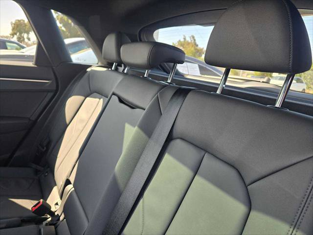 Used 2024 Audi Q3 2.0T Premium AWD/4WD image 19