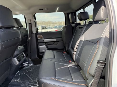 New 2026 Ford F250 Lariat w/ FX4 Off-Road Package image 50