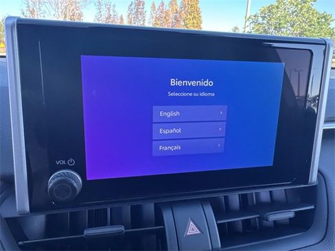 New 2025 Toyota RAV4 SE image 21