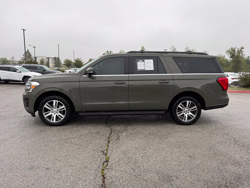 Used 2024 Ford Expedition Max XLT AWD/4WD image 4