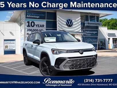 New 2025 Volkswagen Taos SE