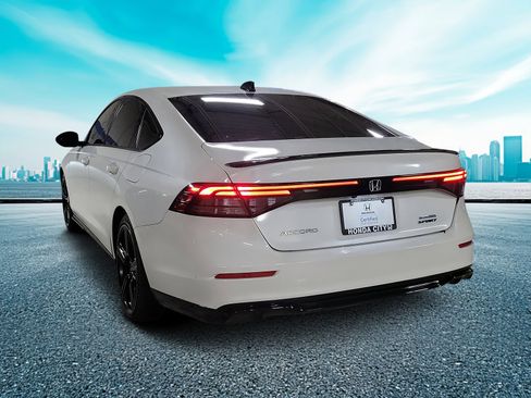 Certified 2023 Honda Accord Sport image 4