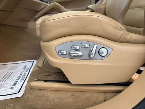 Used 2014 Porsche Cayenne Turbo image 33