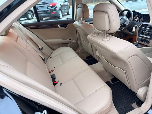 Used 2013 Mercedes-Benz C 300 4MATIC Sedan image 22