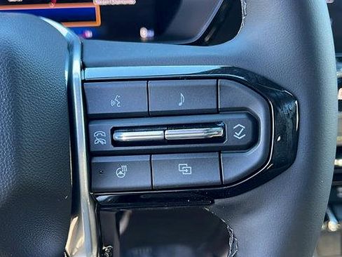 New 2026 Chevrolet Colorado ZR2 w/ Technology Package image 28