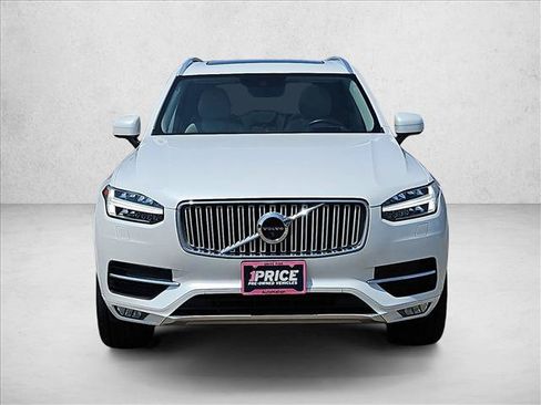 Used 2017 Volvo XC90 T6 Inscription w/ Vision Package AWD/4WD image 2