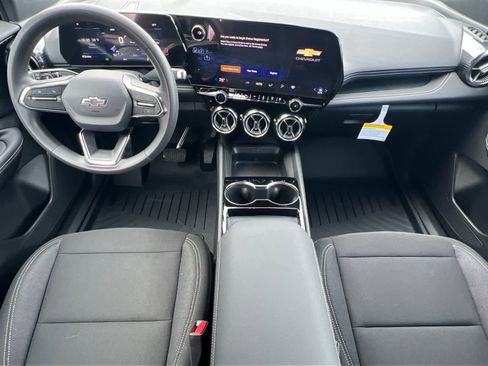 New 2026 Chevrolet Blazer EV LT image 3