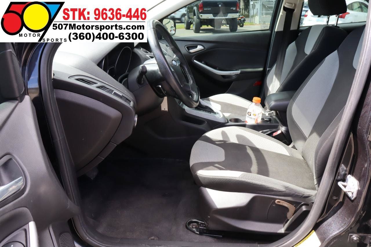 Used 2012 Ford Focus SE FWD image 12