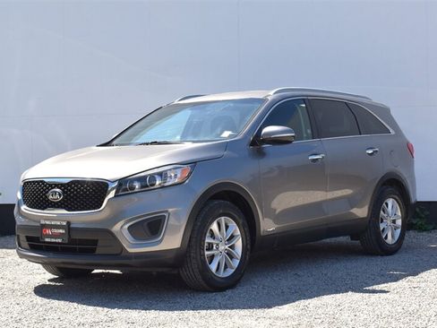 Used 2016 Kia Sorento AWD w/ LX Convenience Package image 8