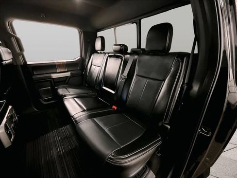 Used 2018 Ford F150 Lariat w/ Equipment Group 502A Luxury AWD/4WD image 25