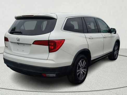 Used 2018 Honda Pilot EX image 6