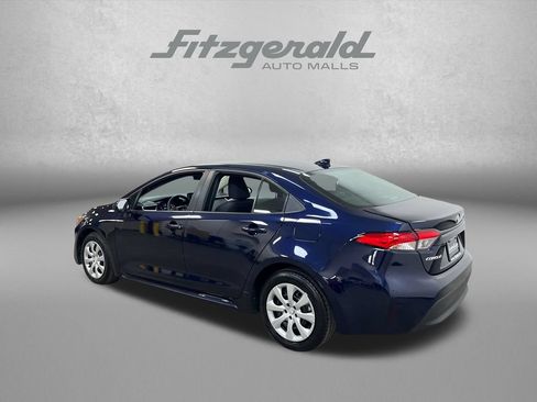 Used 2024 Toyota Corolla LE FWD image 3