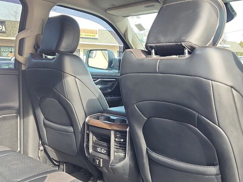 Used 2021 RAM 1500 Laramie image 14