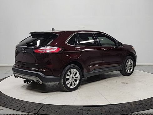 Used 2024 Ford Edge Titanium AWD/4WD image 7