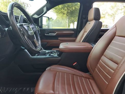 Used 2024 GMC Sierra 2500 Denali Ultimate w/ Max Trailering Package AWD/4WD image 19