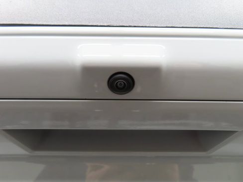 Used 2023 Ford F150 Lariat image 39