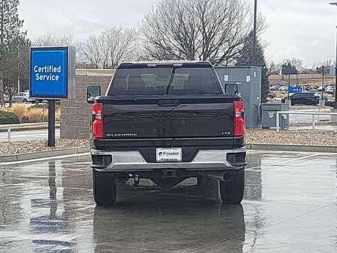 Used 2024 Chevrolet Silverado 2500 LTZ w/ LTZ Convenience Package image 7