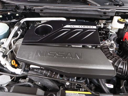 Used 2023 Nissan Rogue SV AWD/4WD image 29