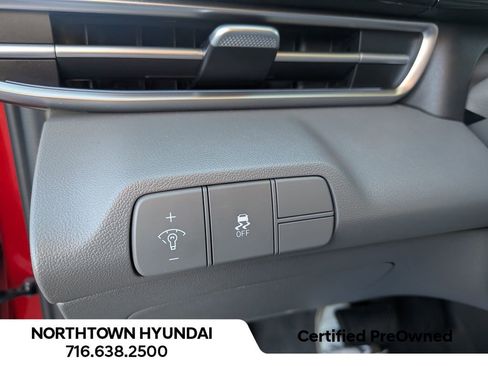 Certified 2024 Hyundai Elantra SEL image 31