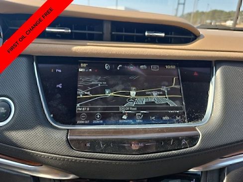 Used 2019 Cadillac XT5 Platinum AWD/4WD image 18