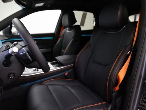 New 2026 Genesis GV70 2.5T Sport Prestige AWD/4WD image 18