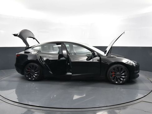 Used 2021 Tesla Model 3 Performance image 37