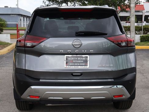 Used 2023 Nissan Rogue Platinum w/ Platinum Premium Package FWD image 13