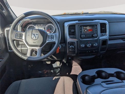Used 2024 RAM 1500 Warlock RWD image 17