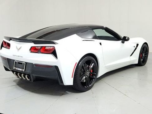 Used 2014 Chevrolet Corvette Z51 image 5