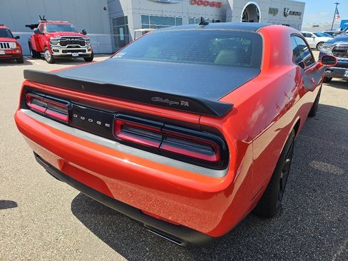 Used 2018 Dodge Challenger T/A RWD image 7