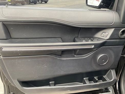 Used 2021 Ford Expedition XLT AWD/4WD image 15