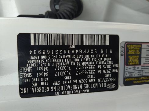 Used 2016 Kia Sorento FWD image 33