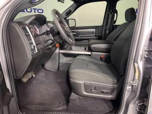 Used 2022 RAM 1500 Warlock AWD/4WD image 15